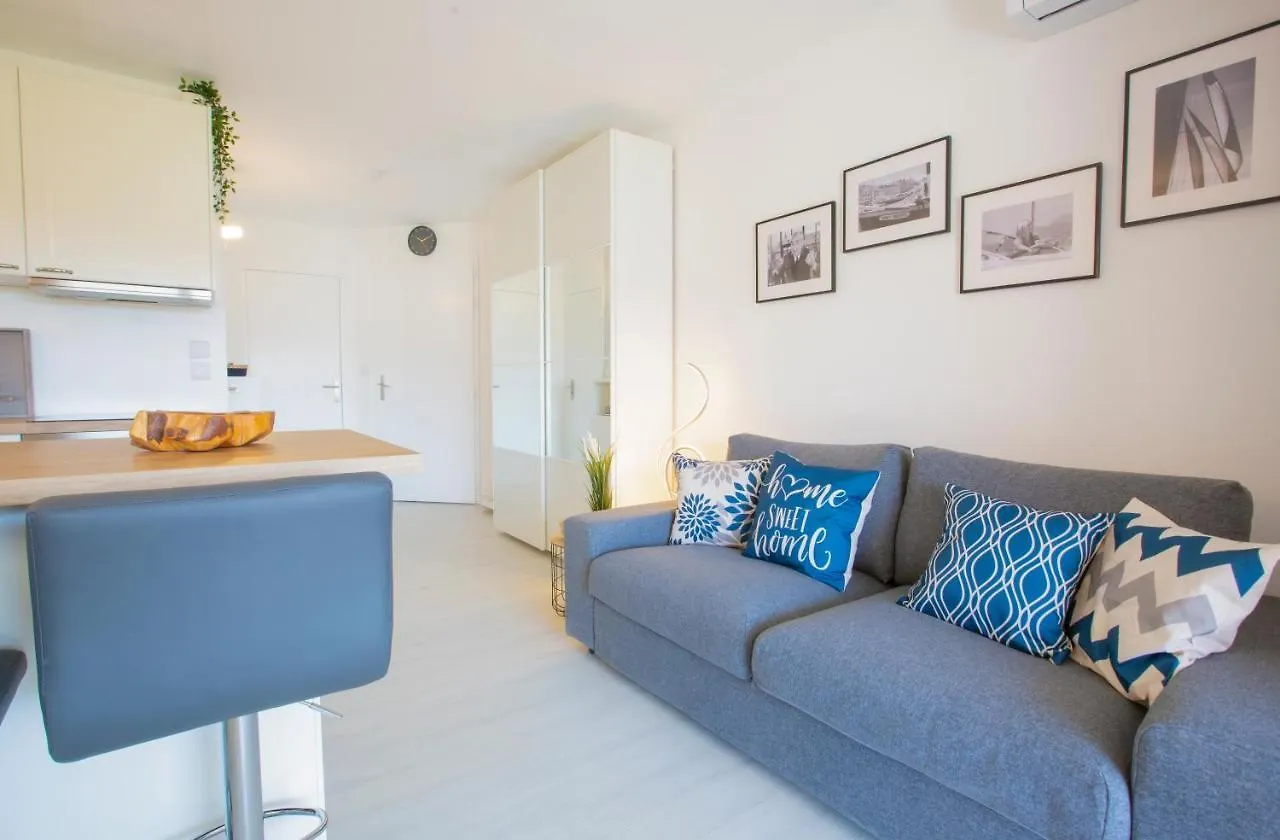 La Vie Est Belle Apartment Gassin